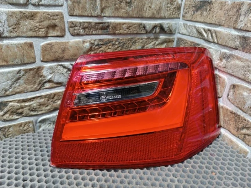 Фонарь Audi A6 C7