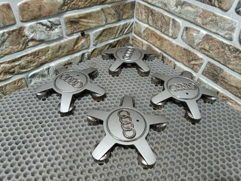 Колпак колеса Audi A6 C7