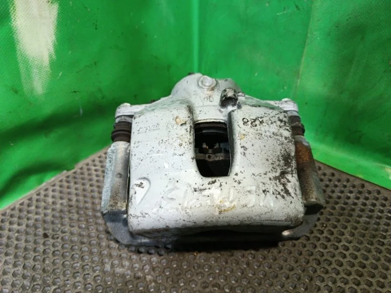 Суппорт тормозной Mercedes-Benz -Class 2013 W212