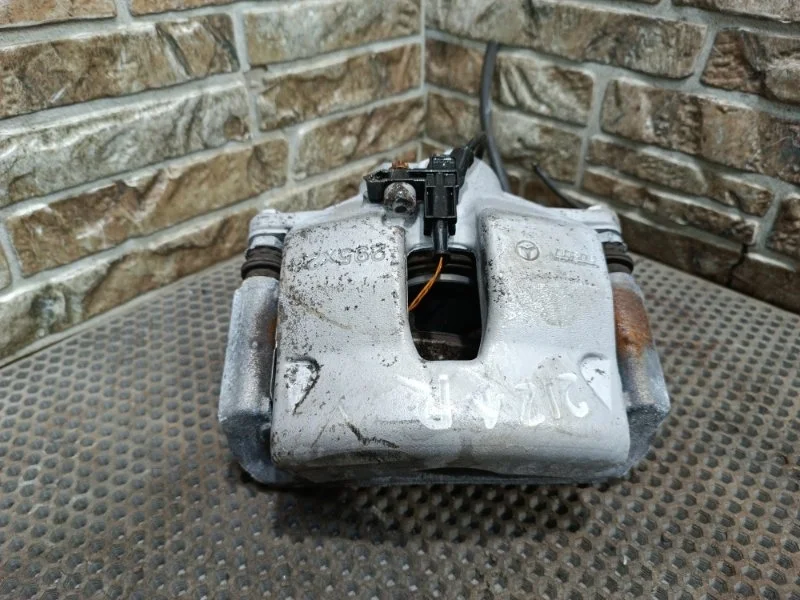 Суппорт тормозной Mercedes-Benz -Class 2013 W212