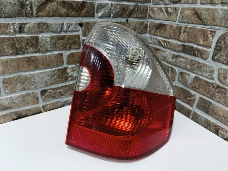 Фонарь BMW x3 2006 E83