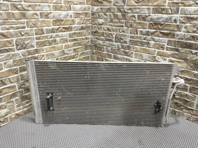 Радиатор кондиционера Volkswagen Touareg 2008 7L