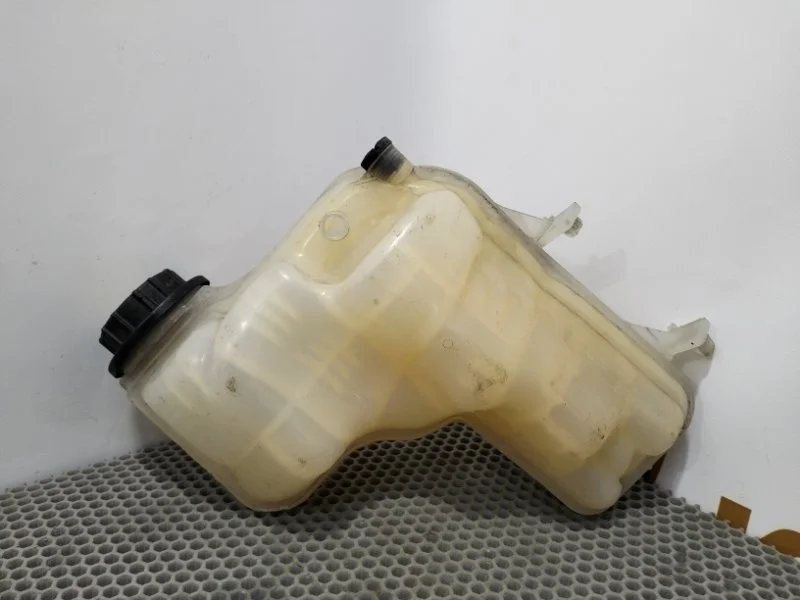 Бачок расширительный Land Rover Range 2016 L405