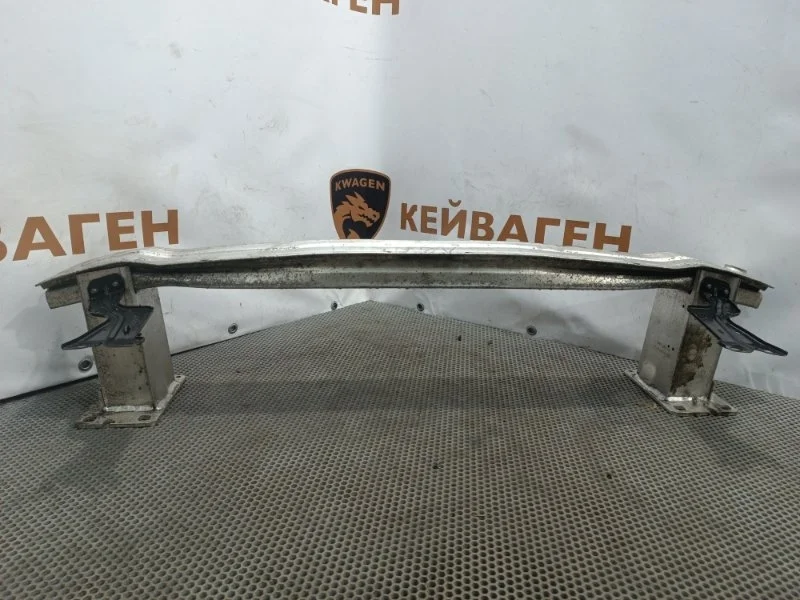 Усилитель бампера Audi Q5 8R