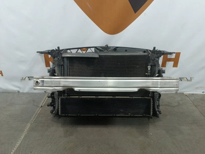 Телевизор с радиаторами Audi S6 2013 C7/4G