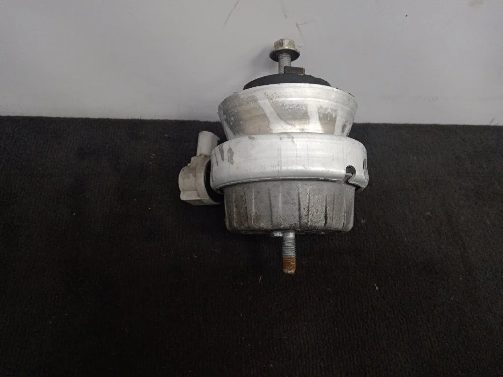 Подушка двигателя Audi A6 2017 C7