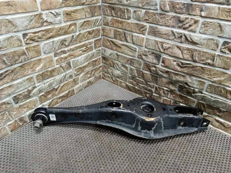 Рычаг подвески верхний Volkswagen golf 2016 5g