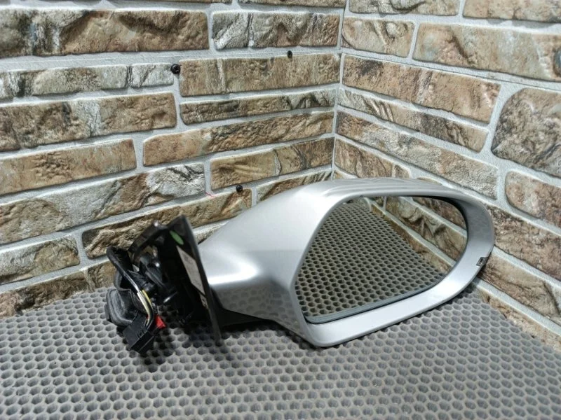 Зеркало Audi A6 C7