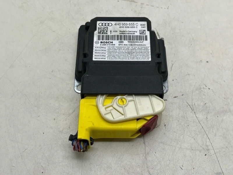 Блок управления air bag Audi A6