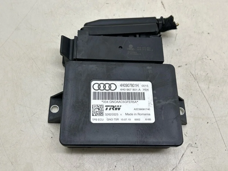 Блок стояночного тормоза Audi A6 C7