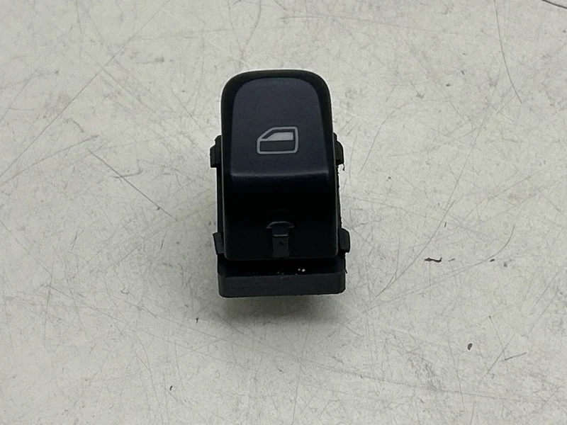 Кнопка стеклоподъемника Audi A4 B8