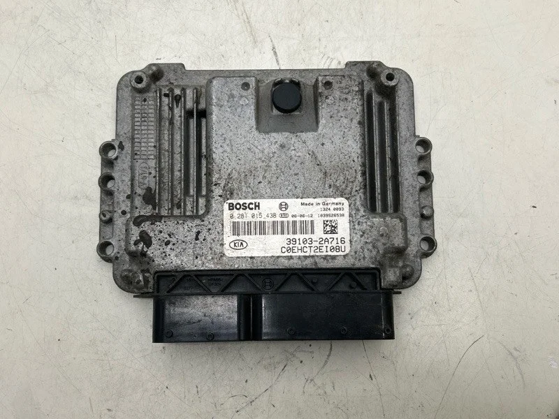 Блок управления двигателем Kia Ceed