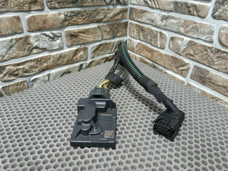 Блок управления топливным насосом Volvo XC90 2016 LA2