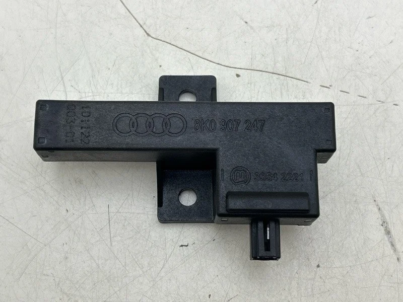 Антенна Audi A6 C7