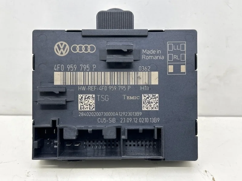 Блок управления дверьми Audi A6 С6