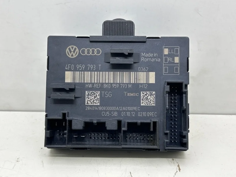 Блок управления дверьми Audi Q7 2012 4L
