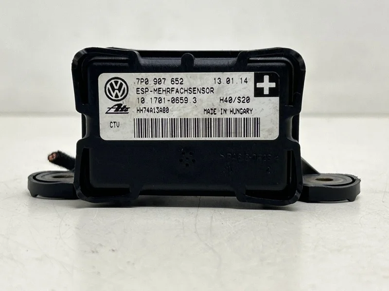 Датчик ускорения Volkswagen Touareg
