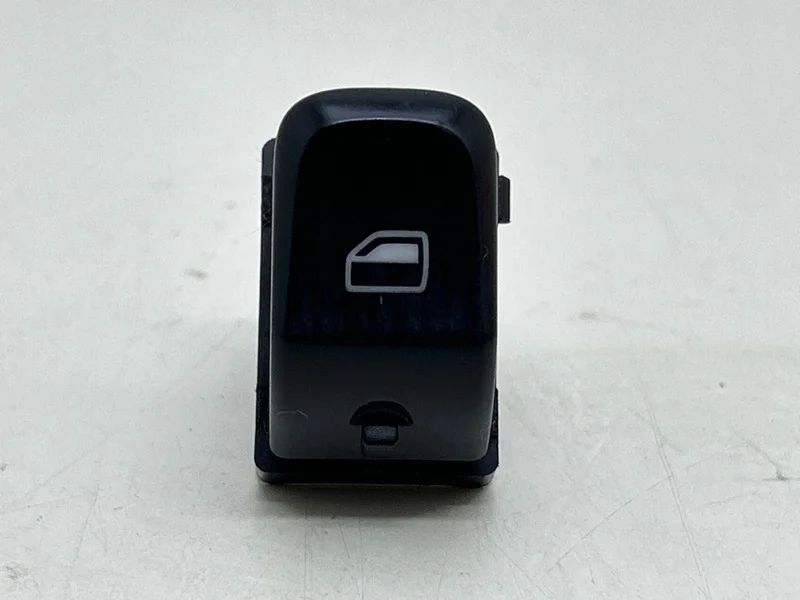 Кнопка стеклоподъемника Audi Q5 2009 8R