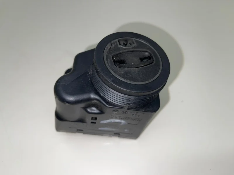 Замок зажигания Porsche Macan 2018 95b