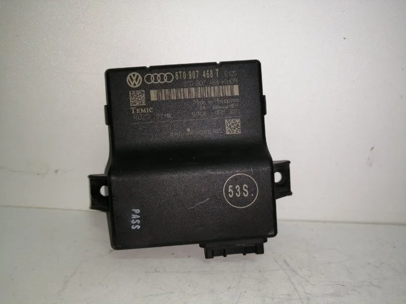 Блок электронный Audi A4 2014 8K2