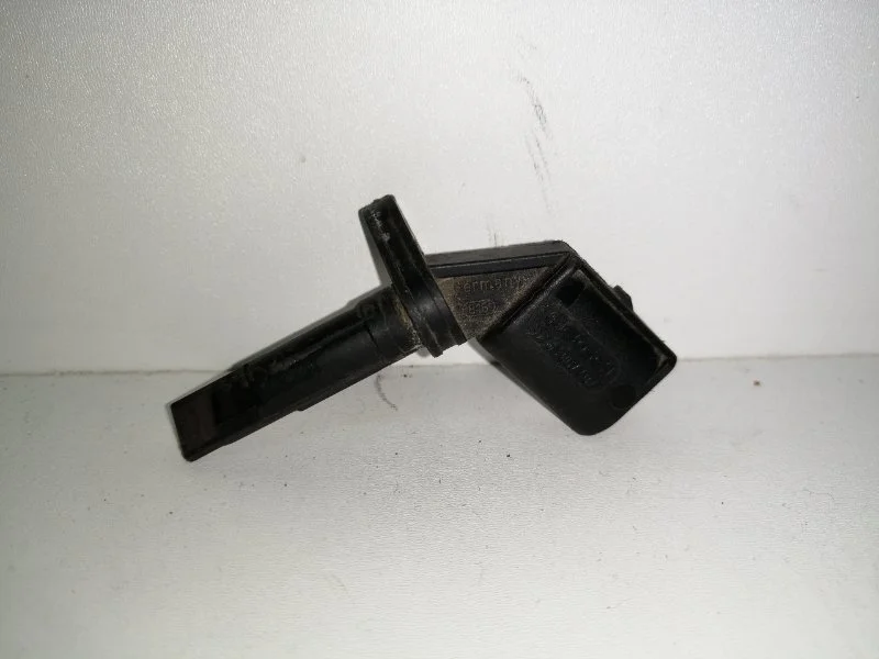 Датчик abs Audi A4 2014 8K2