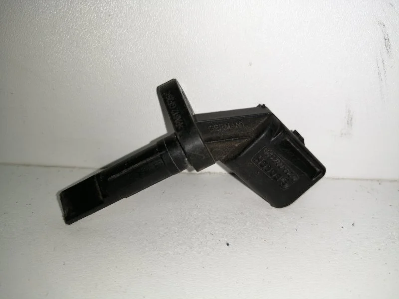 Датчик abs Audi A4 2014 8K2