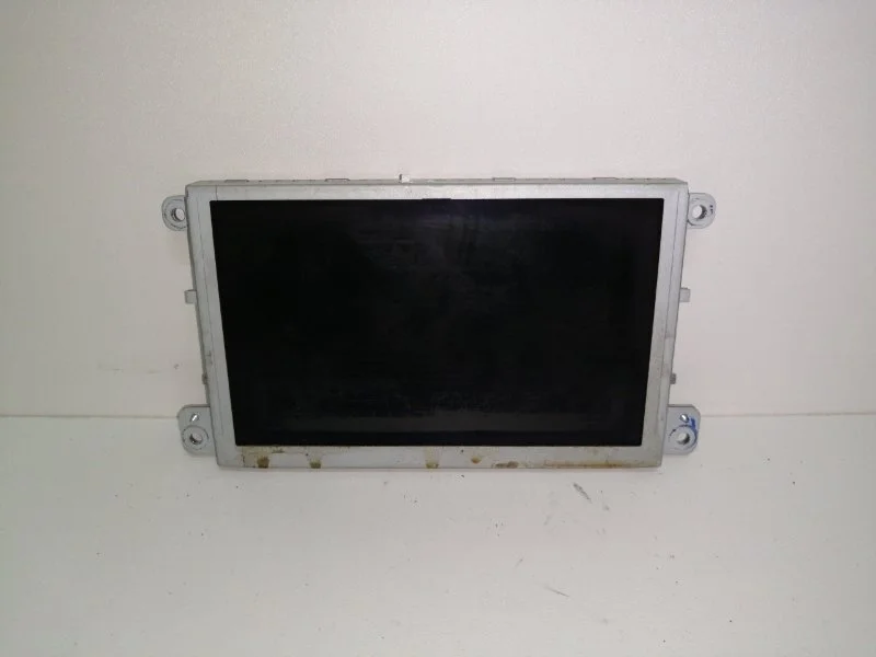 Дисплей информационный Audi Q5 2010 8R