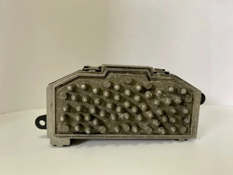 Резистор печки Audi Q7 4L