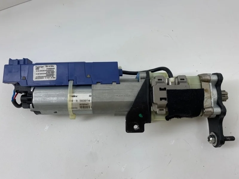 Механизм подъема двери багажника Audi Q5 2009 8R