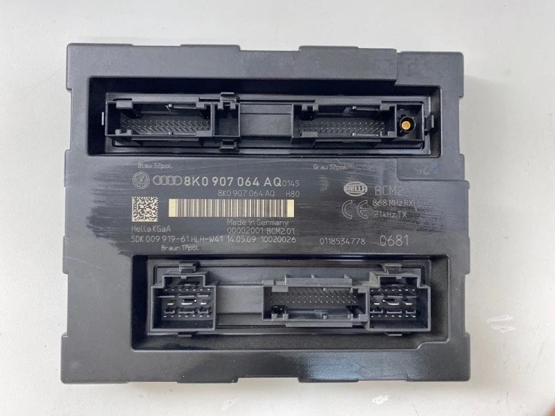 Блок управления бортовой сети Audi Q5 2009 8R