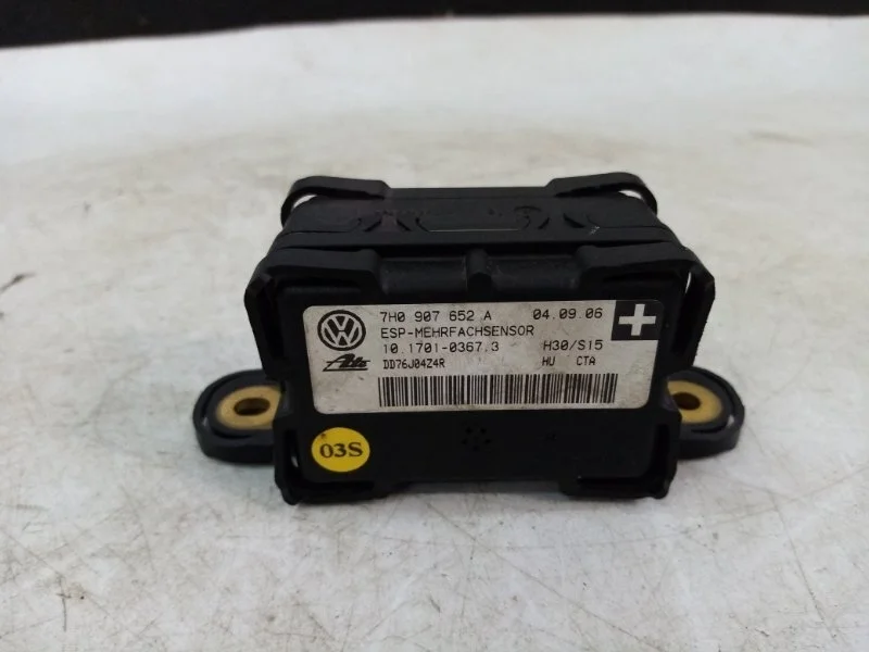 Датчик ускорения Volkswagen Touareg 2006 7L