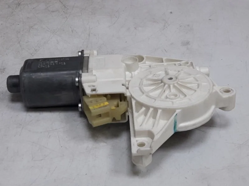 Мотор стеклоподъемника Mercedes-Benz GL-Class 2012 X164