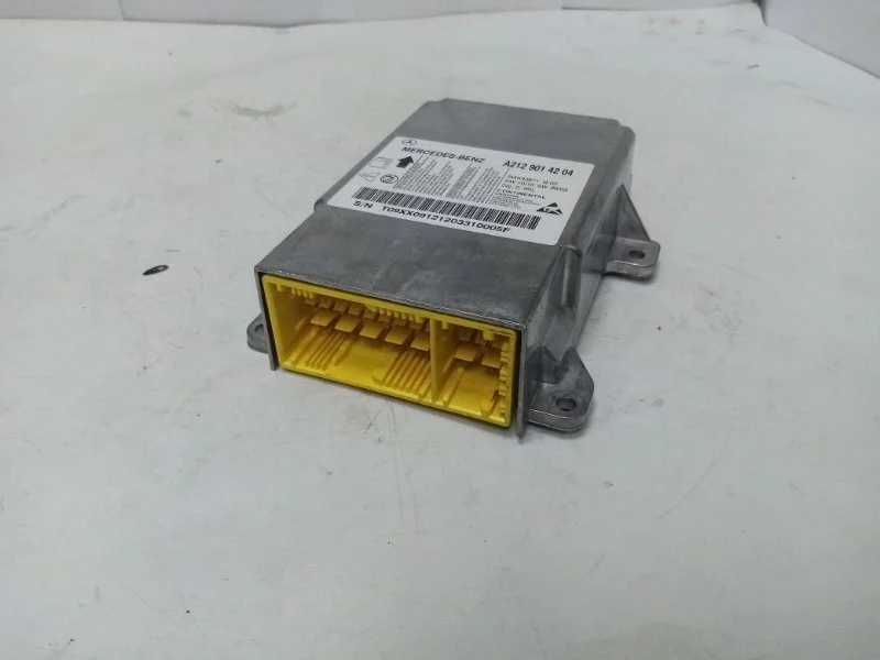 Блок управления подушек безопасности Mercedes-Benz -Class 2012 W212