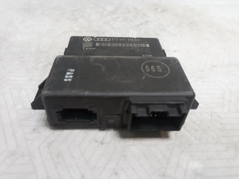 Блок управления Audi A5 2008 8T