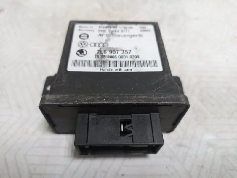 Блок управления светом Volkswagen Touareg 2006 7L