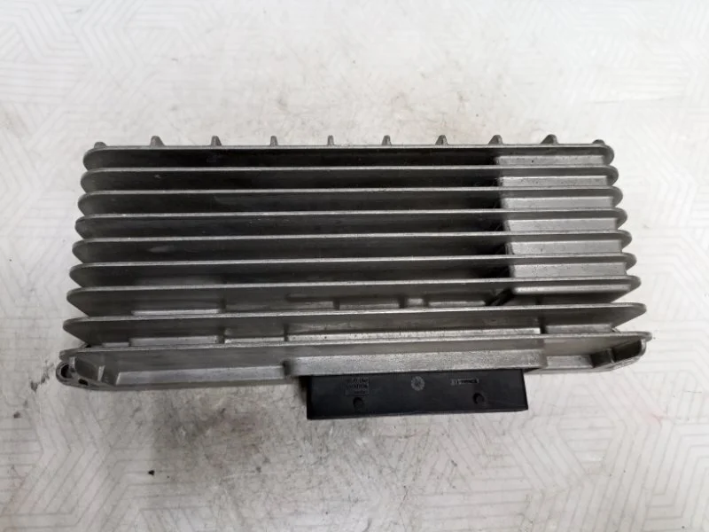 Усилитель звука Audi A4 2011 B8