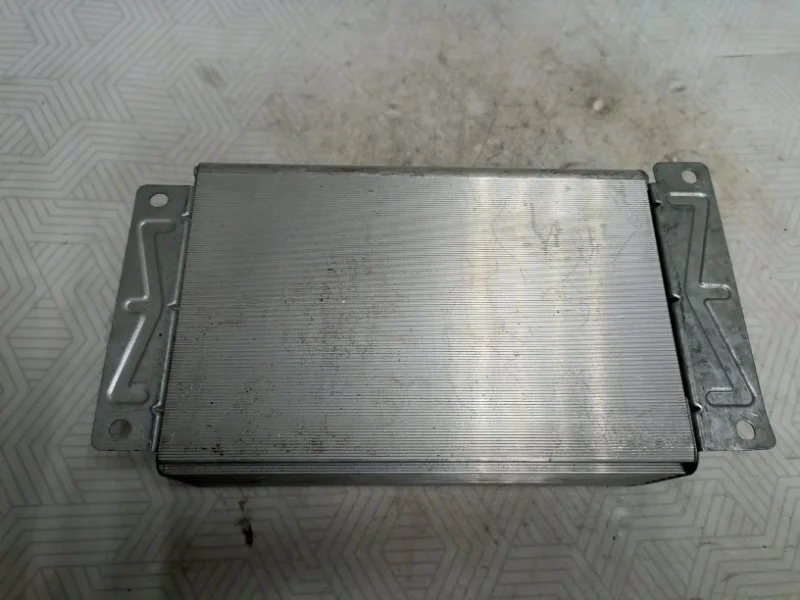 Усилитель звука Audi A6 2005 C6