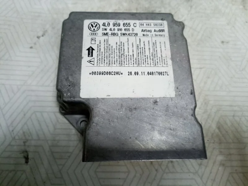 Блок управления подушек безопасности Audi Q7 2011 4L