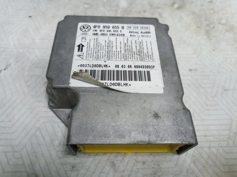 Блок управления подушек безопасности Audi A6 2006 C6