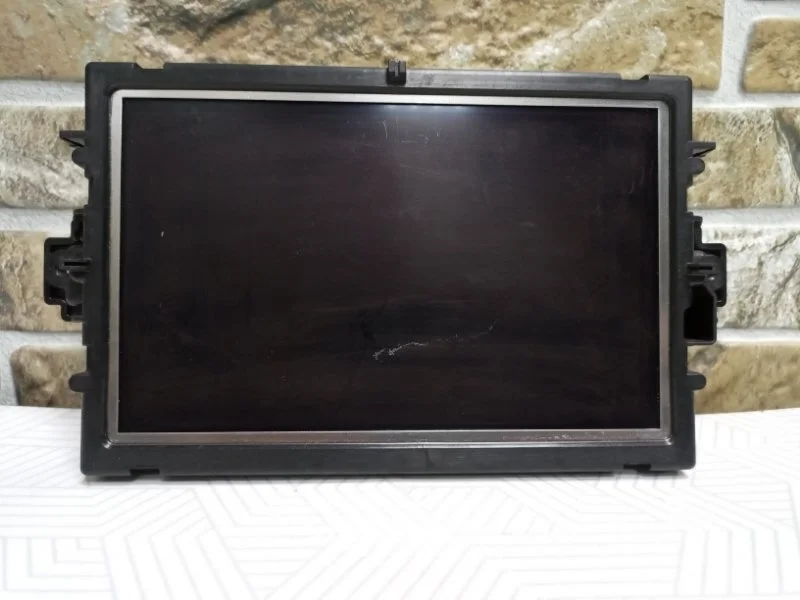 Дисплей Mercedes-Benz -class 2013 W204