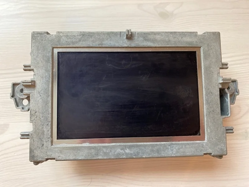 Дисплей Mercedes-Benz -Class 2012 W212