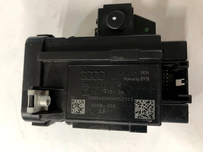 Замок зажигания Audi A4