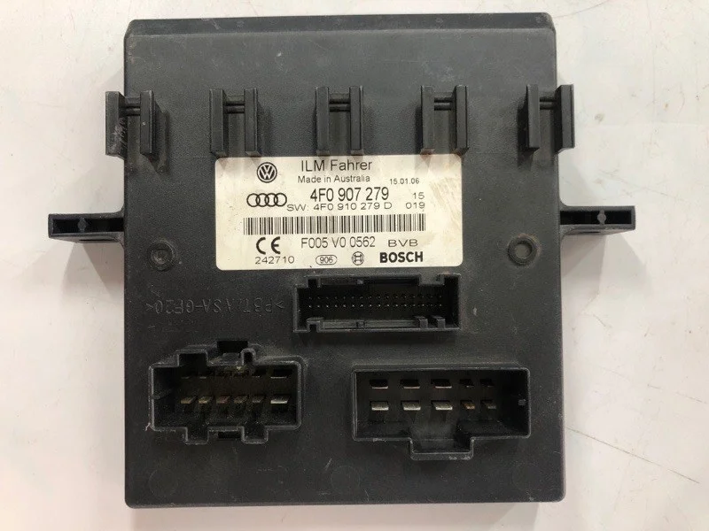 Блок управления бортовой сети Audi A6 2007 C6