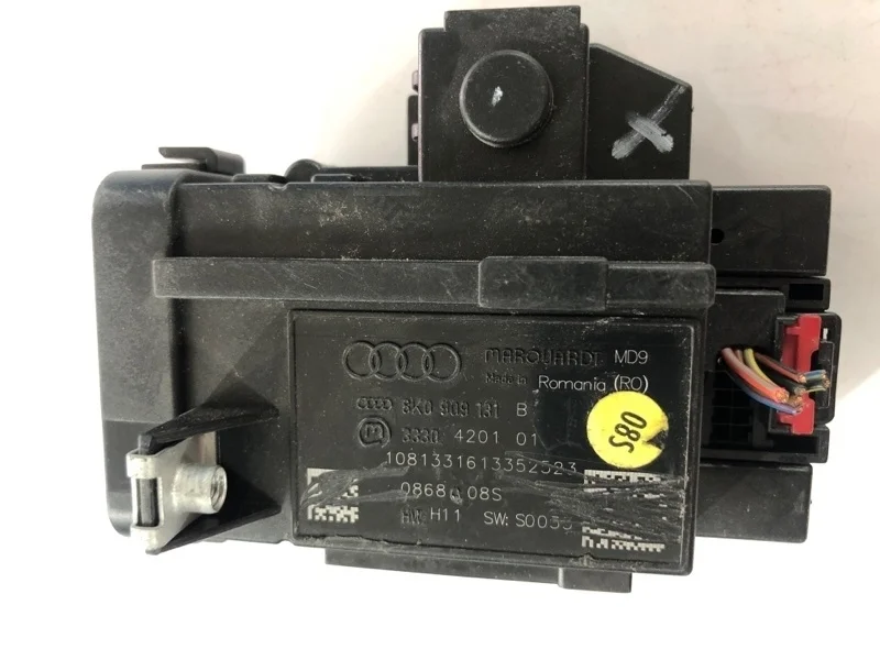 Замок зажигания Audi A4 B8