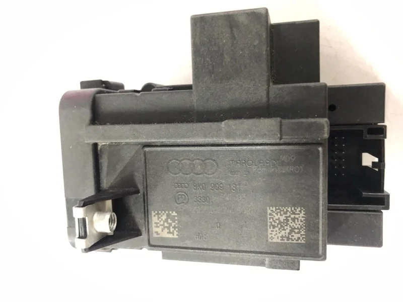 Замок зажигания Audi A4 B8