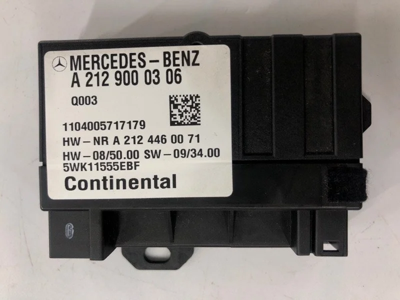 Блок управления топливным насосом Mercedes-Benz -Class W212