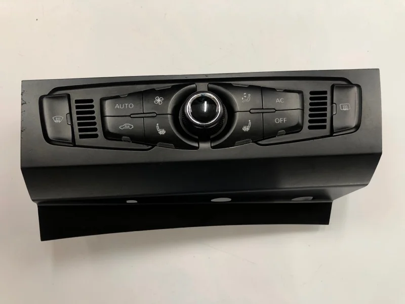 Блок управления климат-контролем Audi A4 B8