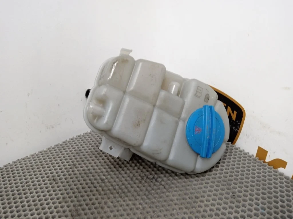 Бачок расширительный Audi S6 2013 C7/4G