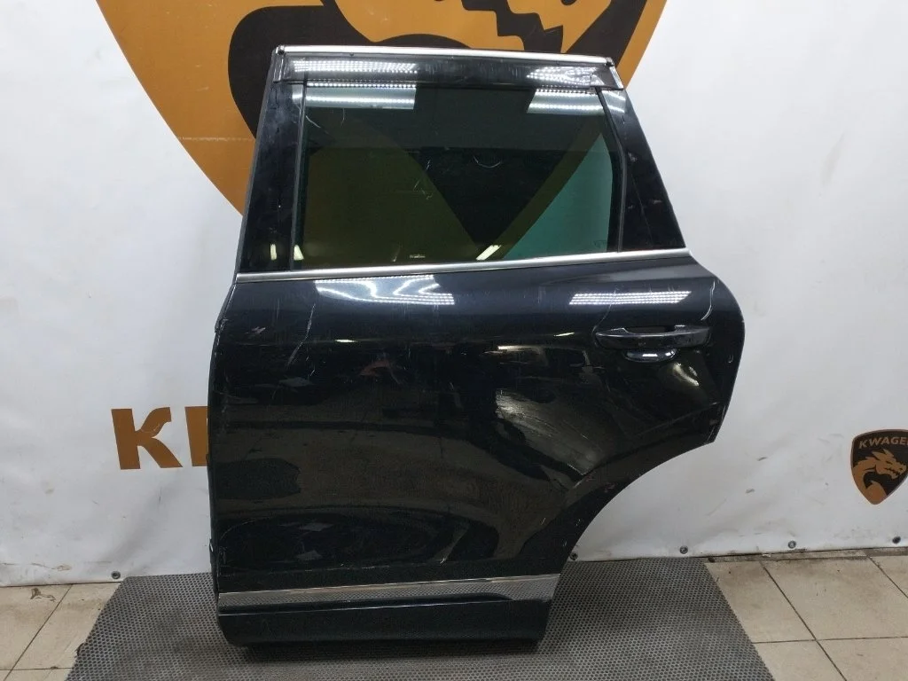 Дверь Volkswagen Touareg 2011 7P