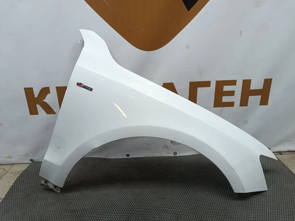 Крыло Audi Q5 2013 8R